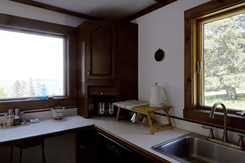 45 Kendall Head Road Eastport ME 04631
