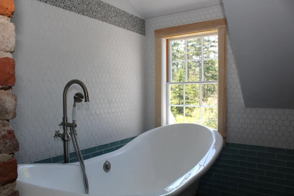 45 Kendall Head Road Eastport ME 04631