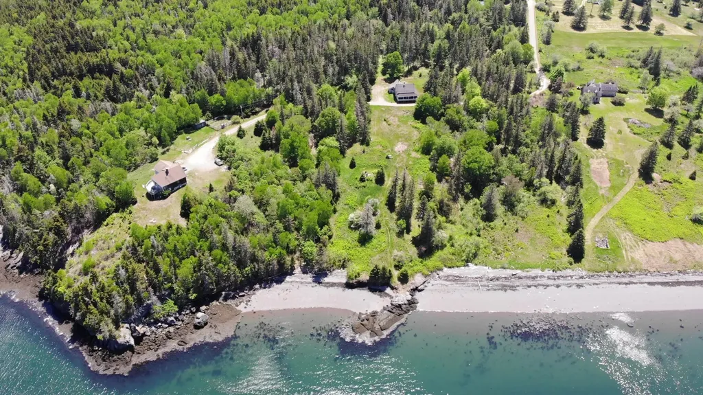 45 Kendall Head Road Eastport ME 04631