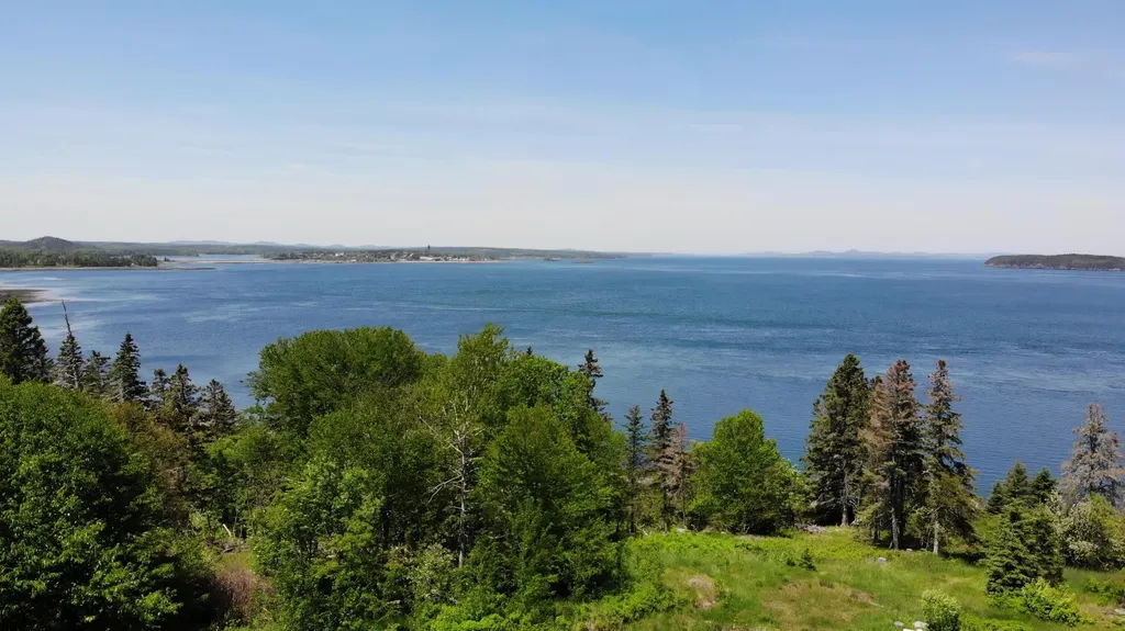45 Kendall Head Road Eastport ME 04631