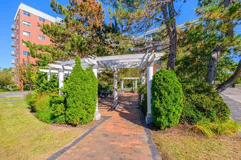 148 Breakwater Drive South Portland ME 04106