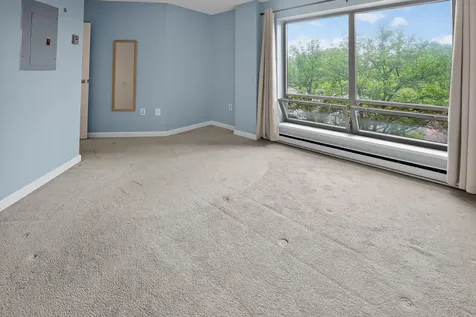 148 Breakwater Drive South Portland ME 04106