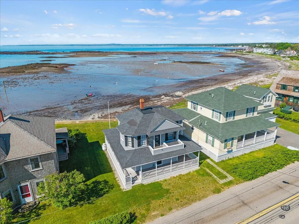 274 Beach Avenue Kennebunk ME 04043