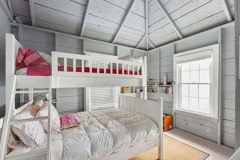 274 Beach Avenue Kennebunk ME 04043