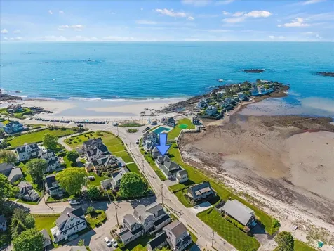 274 Beach Avenue Kennebunk ME 04043