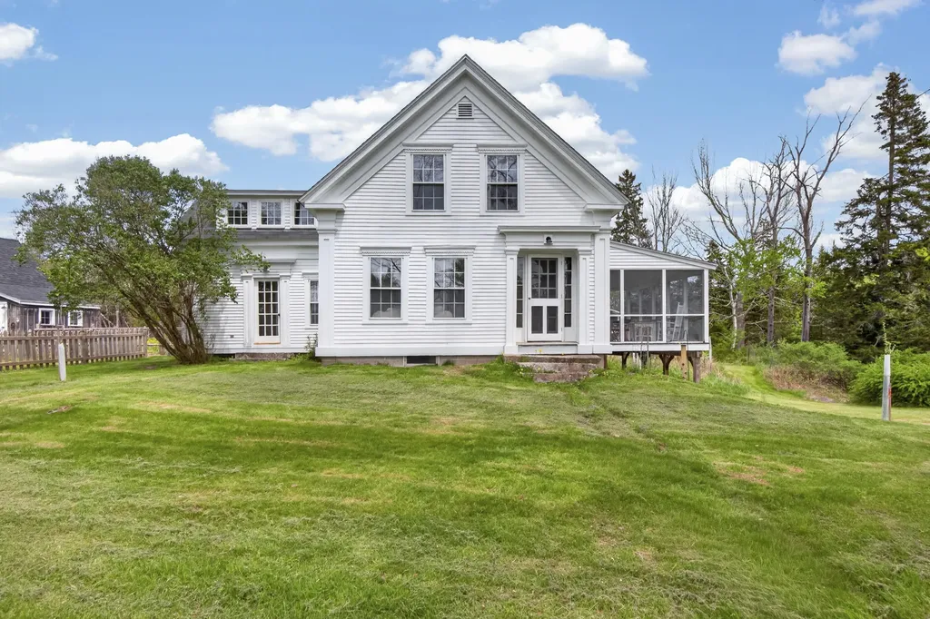 239 Mill Creek Road Islesboro ME 04848