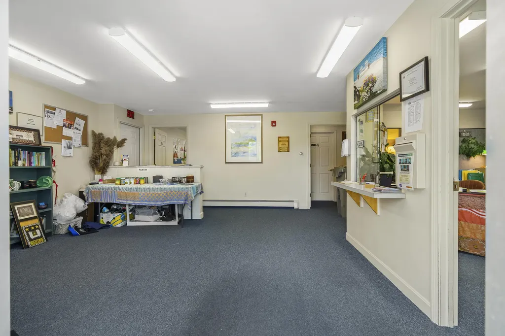 18 Belvedere Road Damariscotta ME 04543