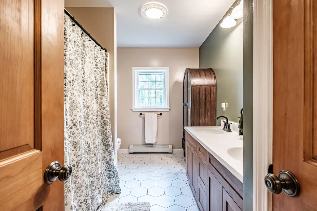 564 Maple Ridge Road Harrison ME 04040