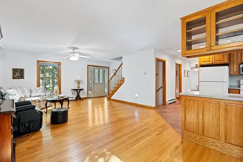 87 Memorial Drive Winthrop ME 04364