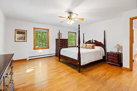 87 Memorial Drive Winthrop ME 04364