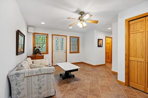 87 Memorial Drive Winthrop ME 04364