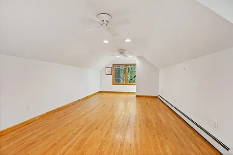 87 Memorial Drive Winthrop ME 04364