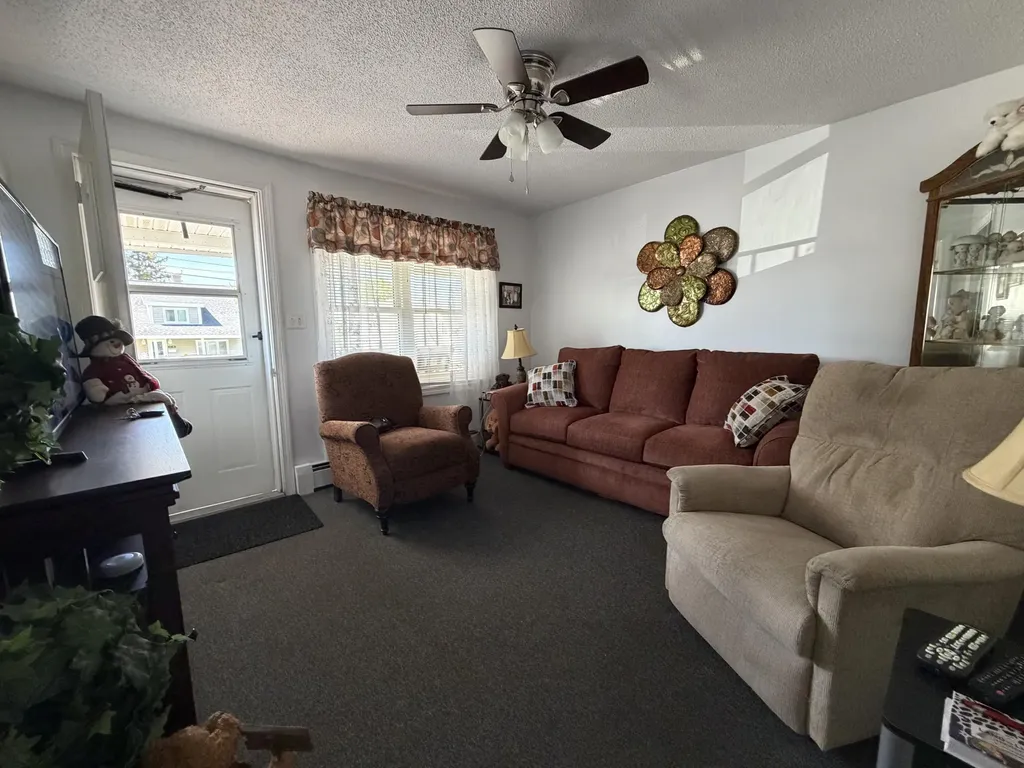 168 Pleasant Avenue Madawaska ME 04756