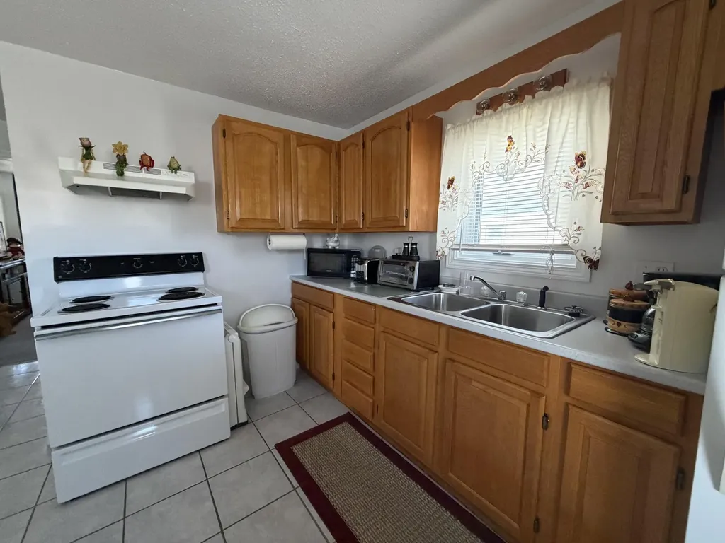 168 Pleasant Avenue Madawaska ME 04756