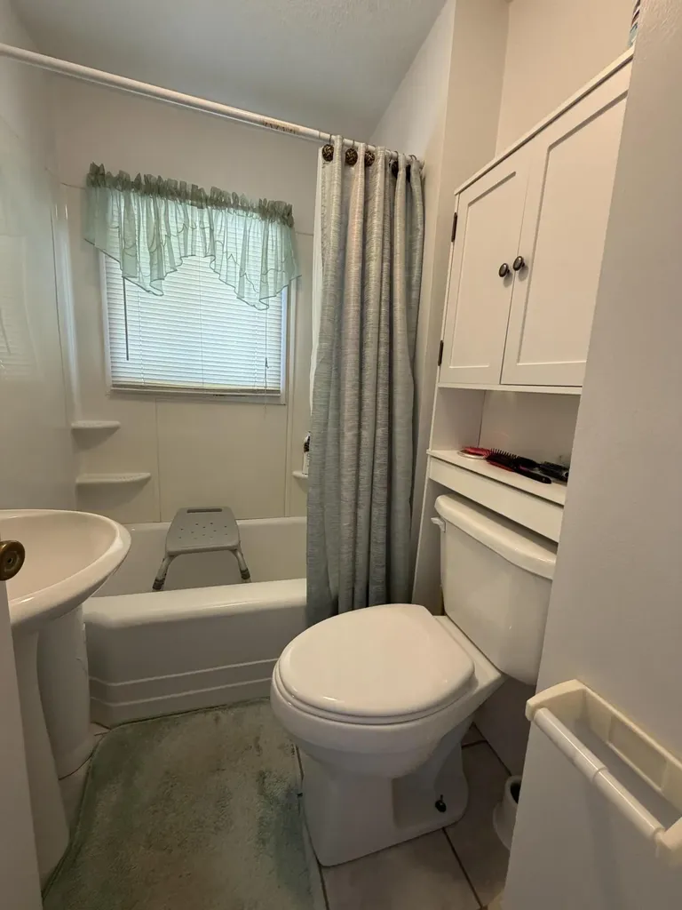 168 Pleasant Avenue Madawaska ME 04756