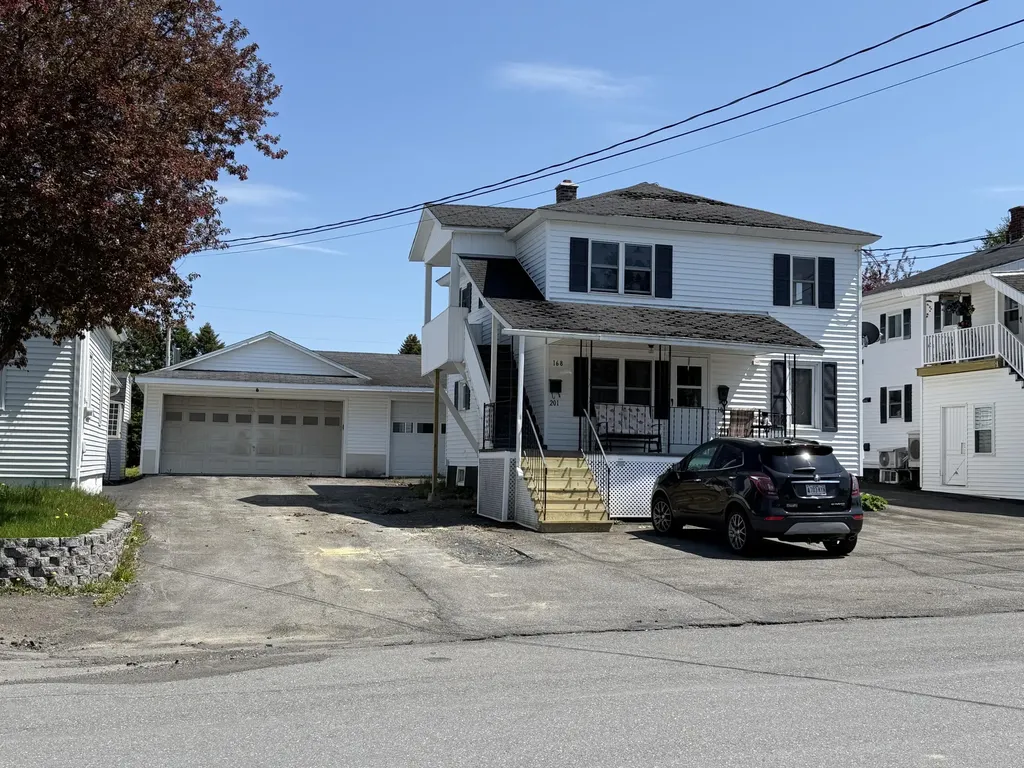 168 Pleasant Avenue Madawaska ME 04756
