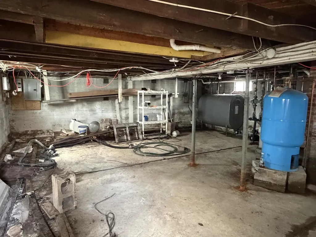 168 Pleasant Avenue Madawaska ME 04756