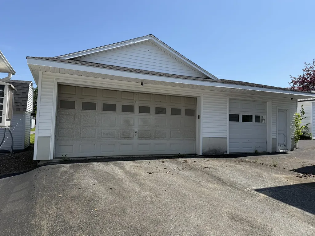 168 Pleasant Avenue Madawaska ME 04756