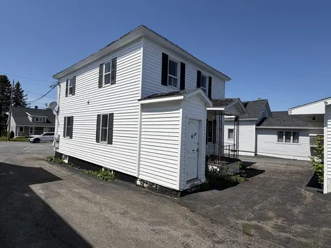 168 Pleasant Avenue Madawaska ME 04756