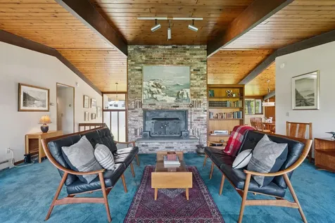 98 Field Road Falmouth ME 04105