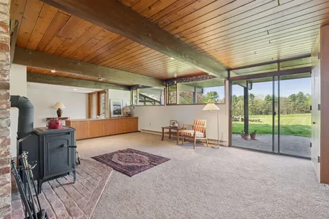 98 Field Road Falmouth ME 04105