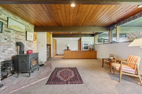 98 Field Road Falmouth ME 04105