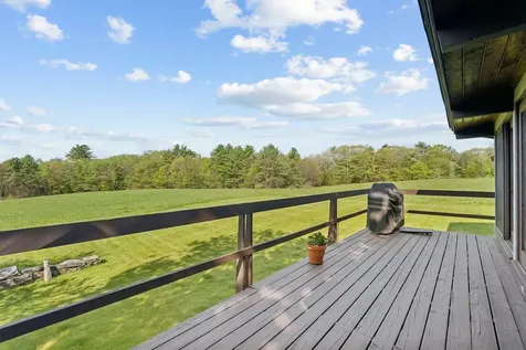 98 Field Road Falmouth ME 04105