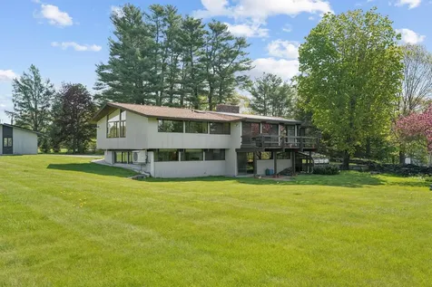 98 Field Road Falmouth ME 04105