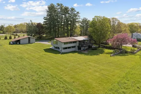 98 Field Road Falmouth ME 04105