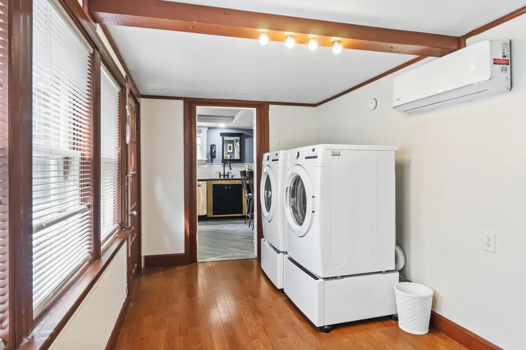 56 Federal Street Wiscasset ME 04578