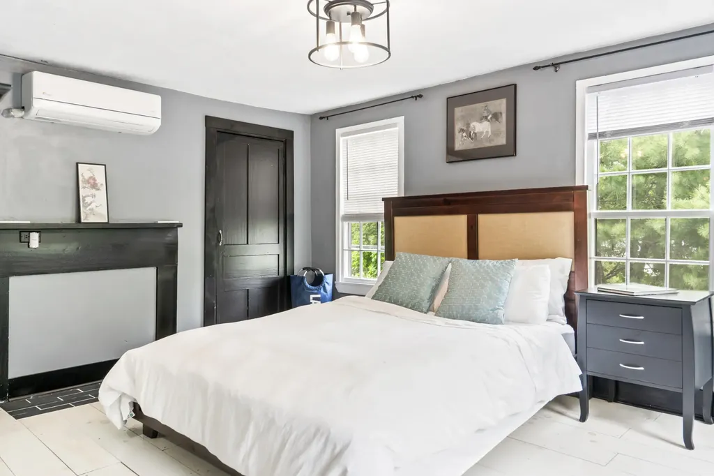 56 Federal Street Wiscasset ME 04578