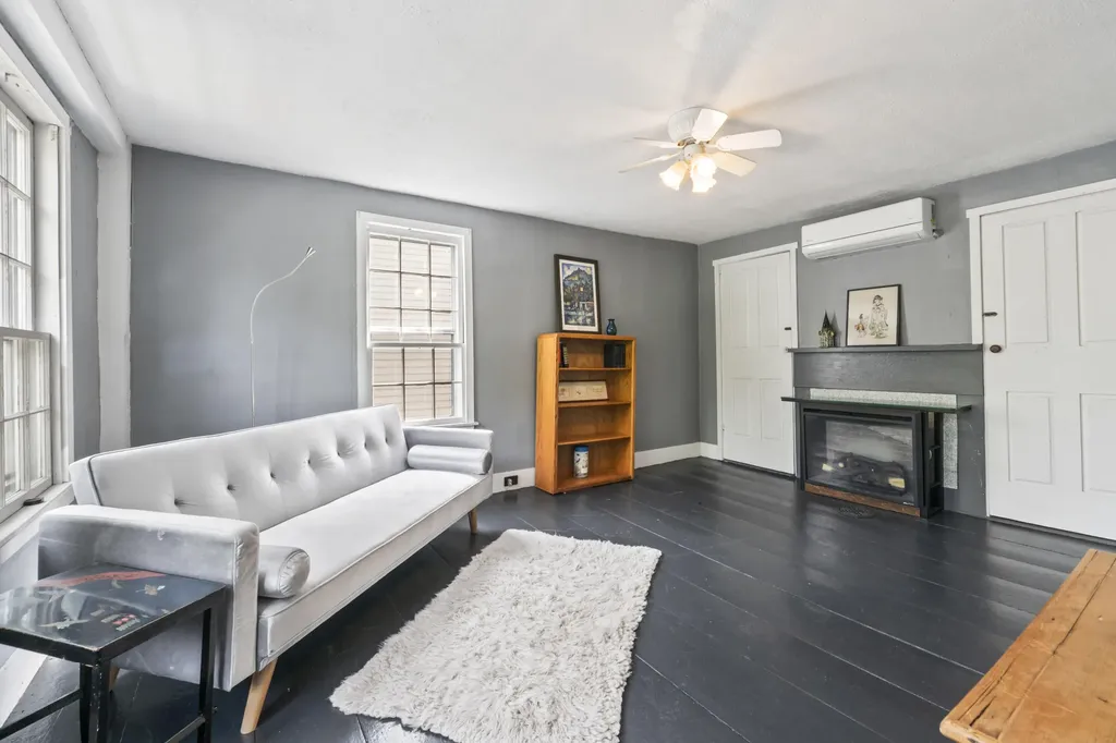 56 Federal Street Wiscasset ME 04578