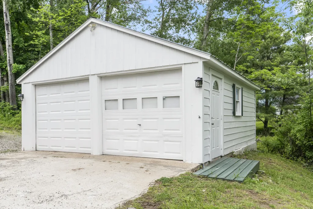 56 Federal Street Wiscasset ME 04578