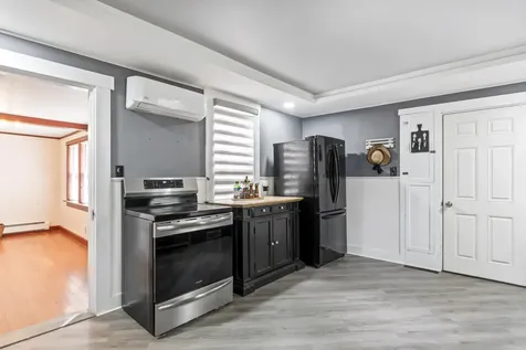 56 Federal Street Wiscasset ME 04578