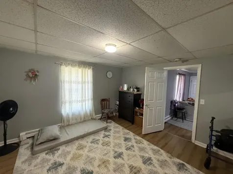 35 Pine Street Auburn ME 04210