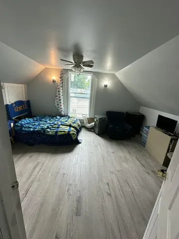 35 Pine Street Auburn ME 04210