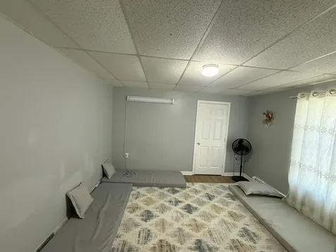 35 Pine Street Auburn ME 04210
