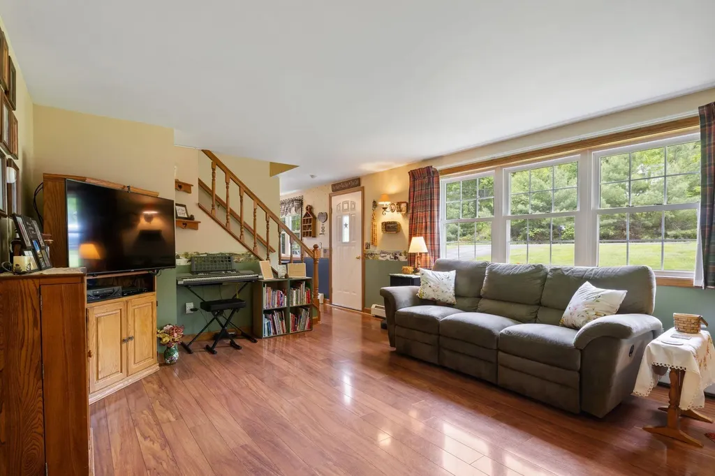 53 Meehan Lane North Berwick ME 03906