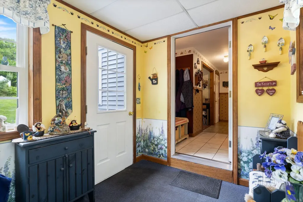 53 Meehan Lane North Berwick ME 03906
