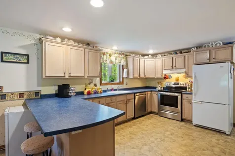 53 Meehan Lane North Berwick ME 03906
