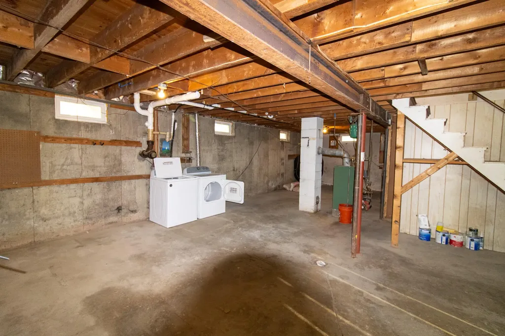 7 Goodwin Road Franklin ME 04634