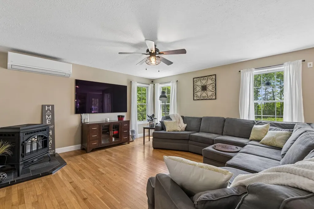 265 Avery Road Waterboro ME 04087