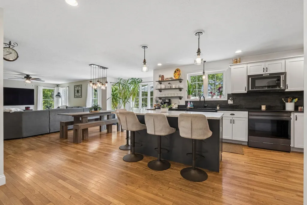 265 Avery Road Waterboro ME 04087