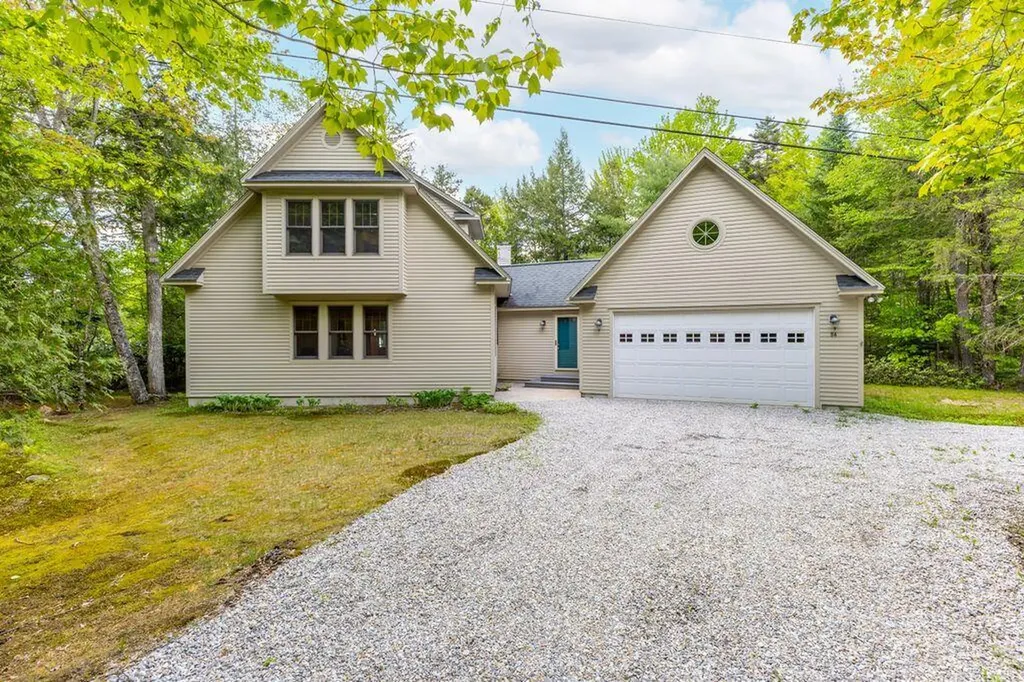 84 Pride Avenue Waterford ME 04088