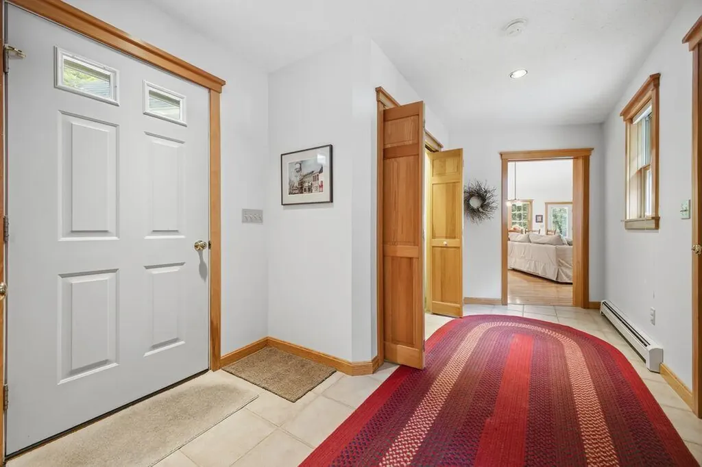 84 Pride Avenue Waterford ME 04088