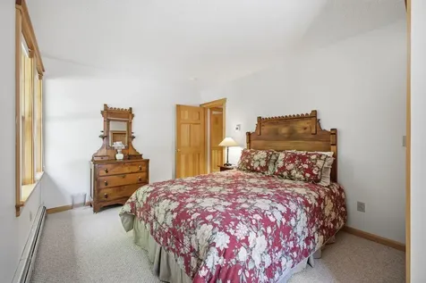 84 Pride Avenue Waterford ME 04088