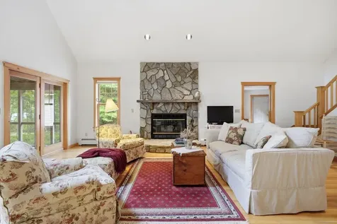 84 Pride Avenue Waterford ME 04088