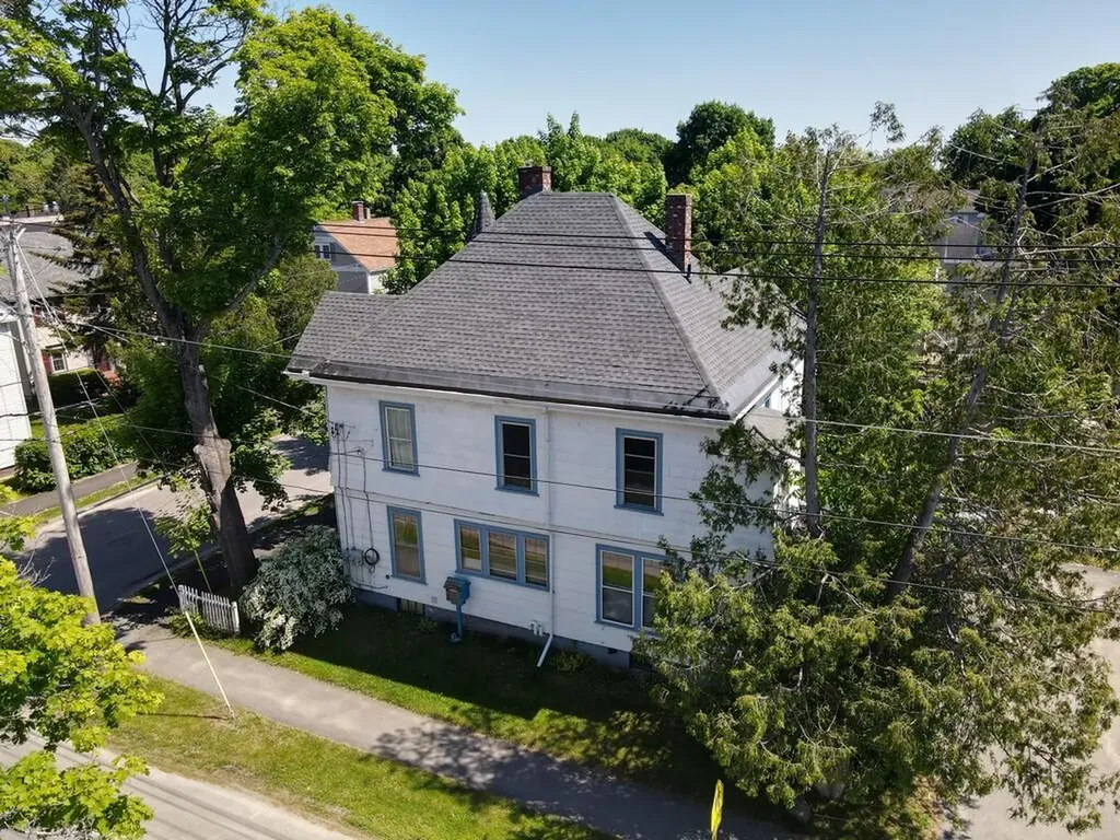 210 Forest Avenue Bangor ME 04401