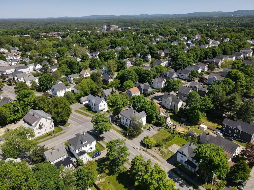 210 Forest Avenue Bangor ME 04401