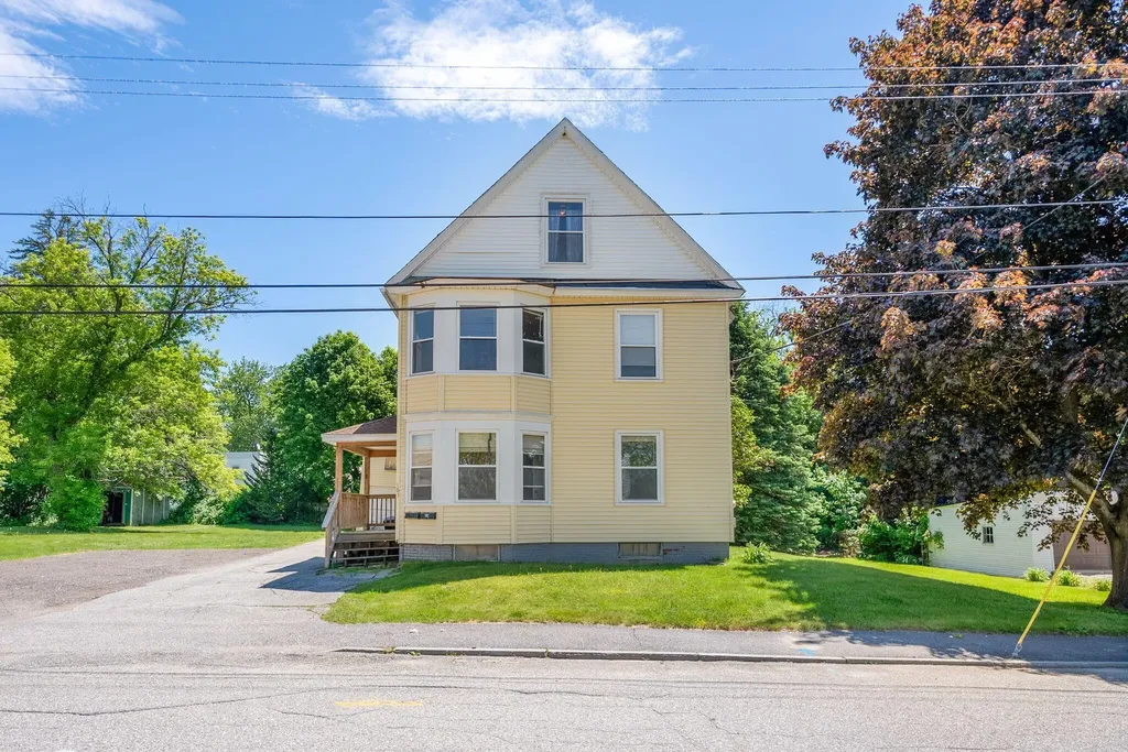 163 Rosedale Street Lewiston ME 04240